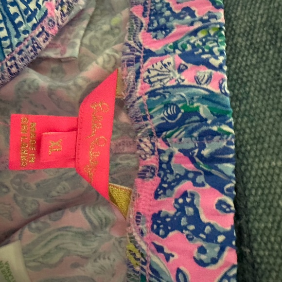 Lilly Pulitzer Pink and Blue Patterned Shorts - Picture 6 of 6